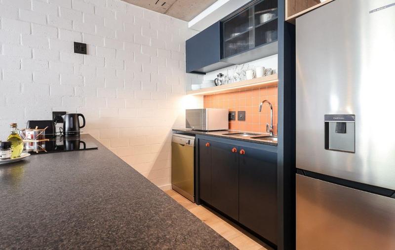 2 Bedroom Property for Sale in Sea Point Western Cape